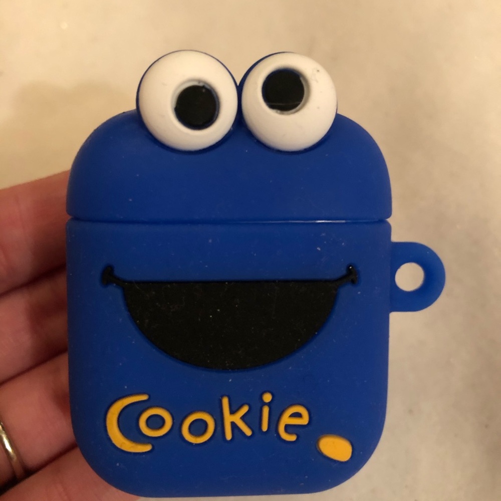AirPod case - Picture 6 of 6